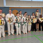 Erfolgreiche Prüfungen bei Taekwon-Do und Kickboxen